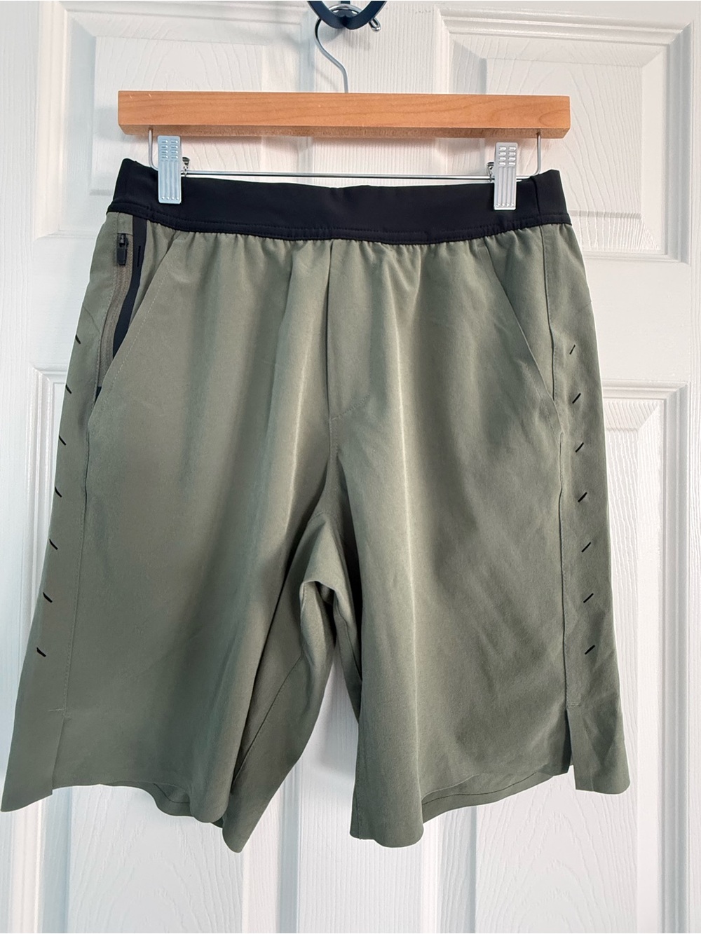 Ten Thousand Interval Shorts OD Green 9” Small S NEW